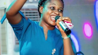 Lady Mercy - African Highlife Praise Jam