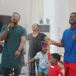 Bisimanuel - Parlour Worship