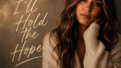 Sadie Barlow - I'll Hold The Hope