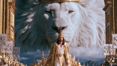 Echoes Of Heaven - King Of Kings (Epic Anthem)